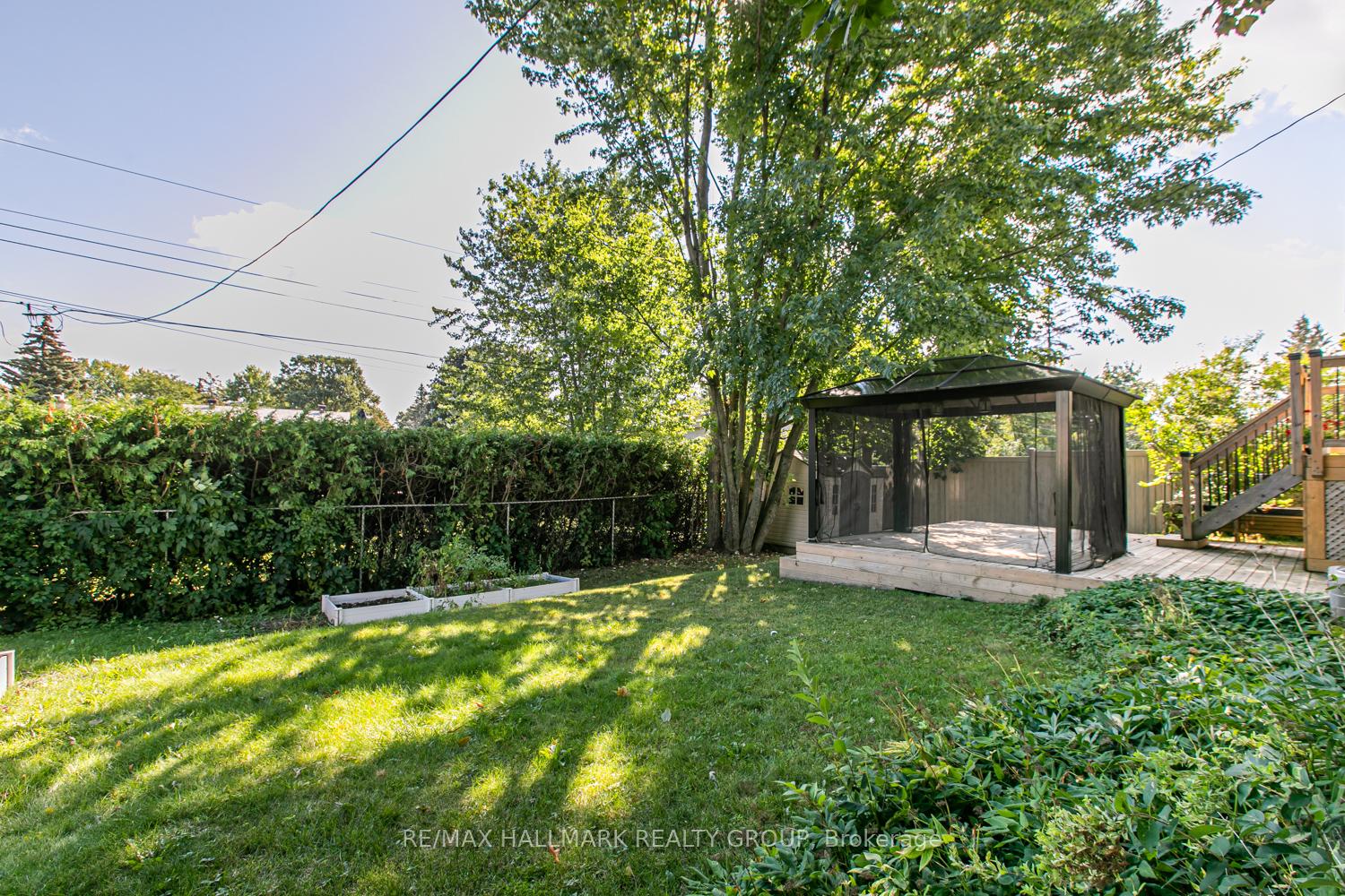 Photo 39 of 13 Bedale Drive, Ottawa, Crystal Beach — HOMEH
