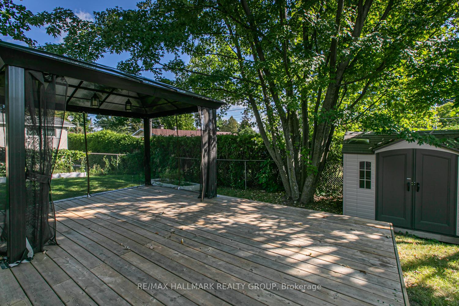 Photo 42 of 13 Bedale Drive, Ottawa, Crystal Beach — HOMEH