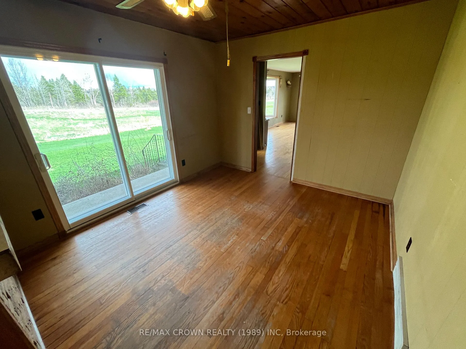Photo 3 of 537 Farmers Line, Bonfield — HOMEH
