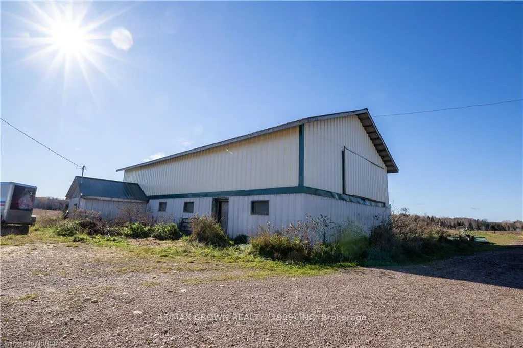 Photo 7 of 537 Farmers Line, Bonfield — HOMEH