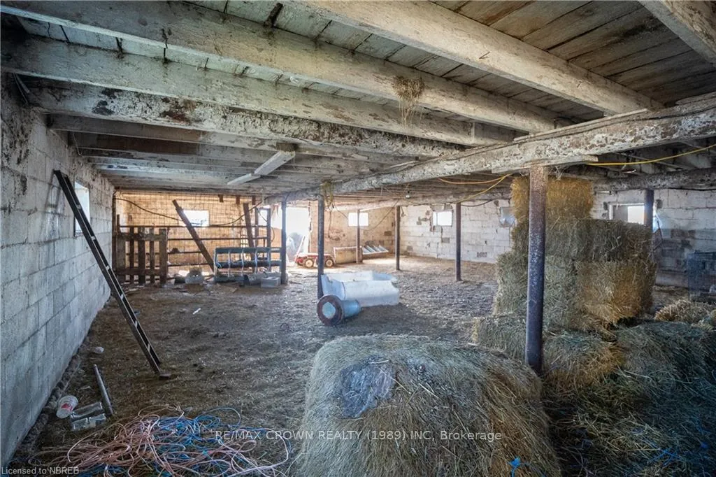Photo 9 of 537 Farmers Line, Bonfield — HOMEH