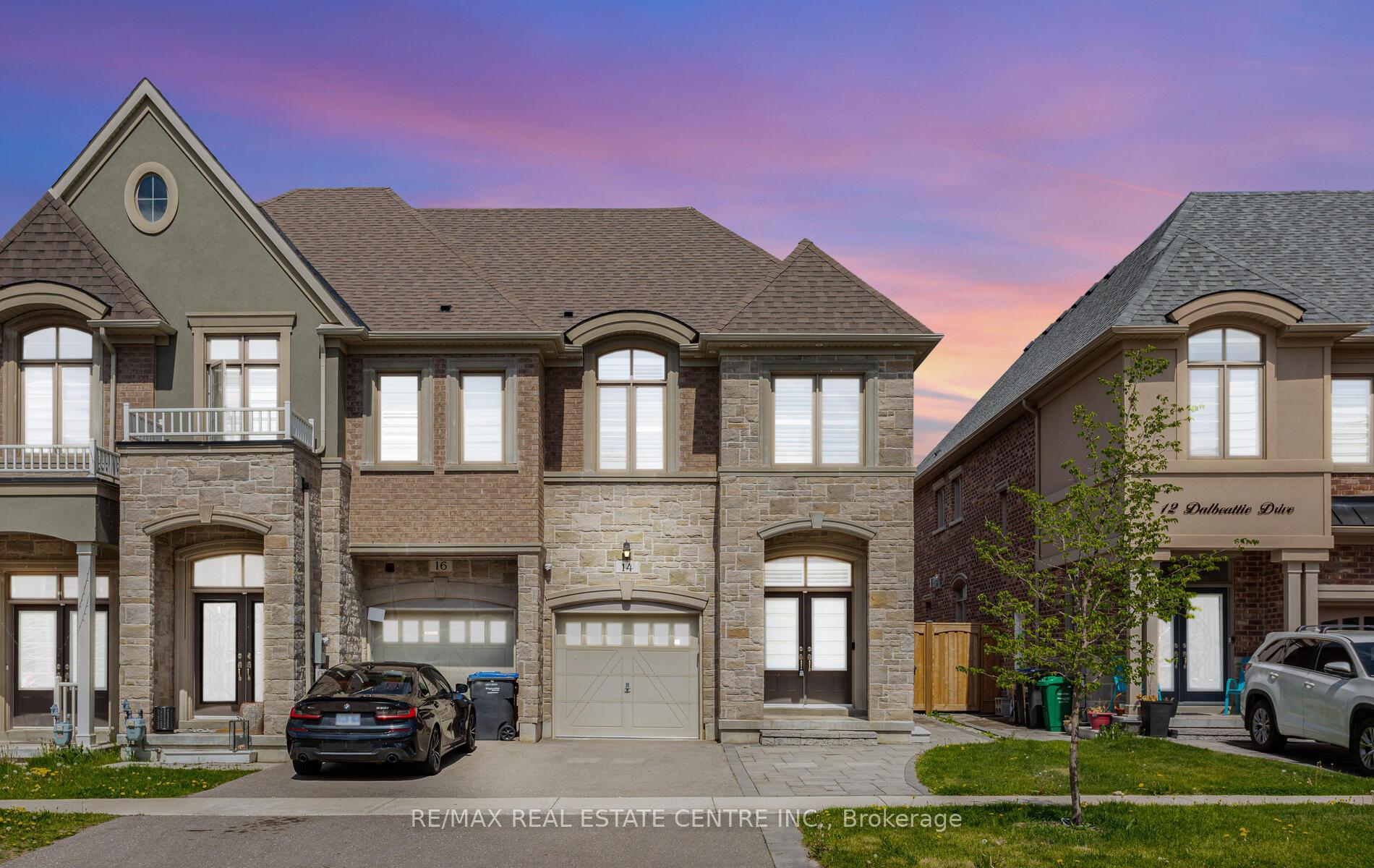 Front of 14 Dalbeattie Drive
