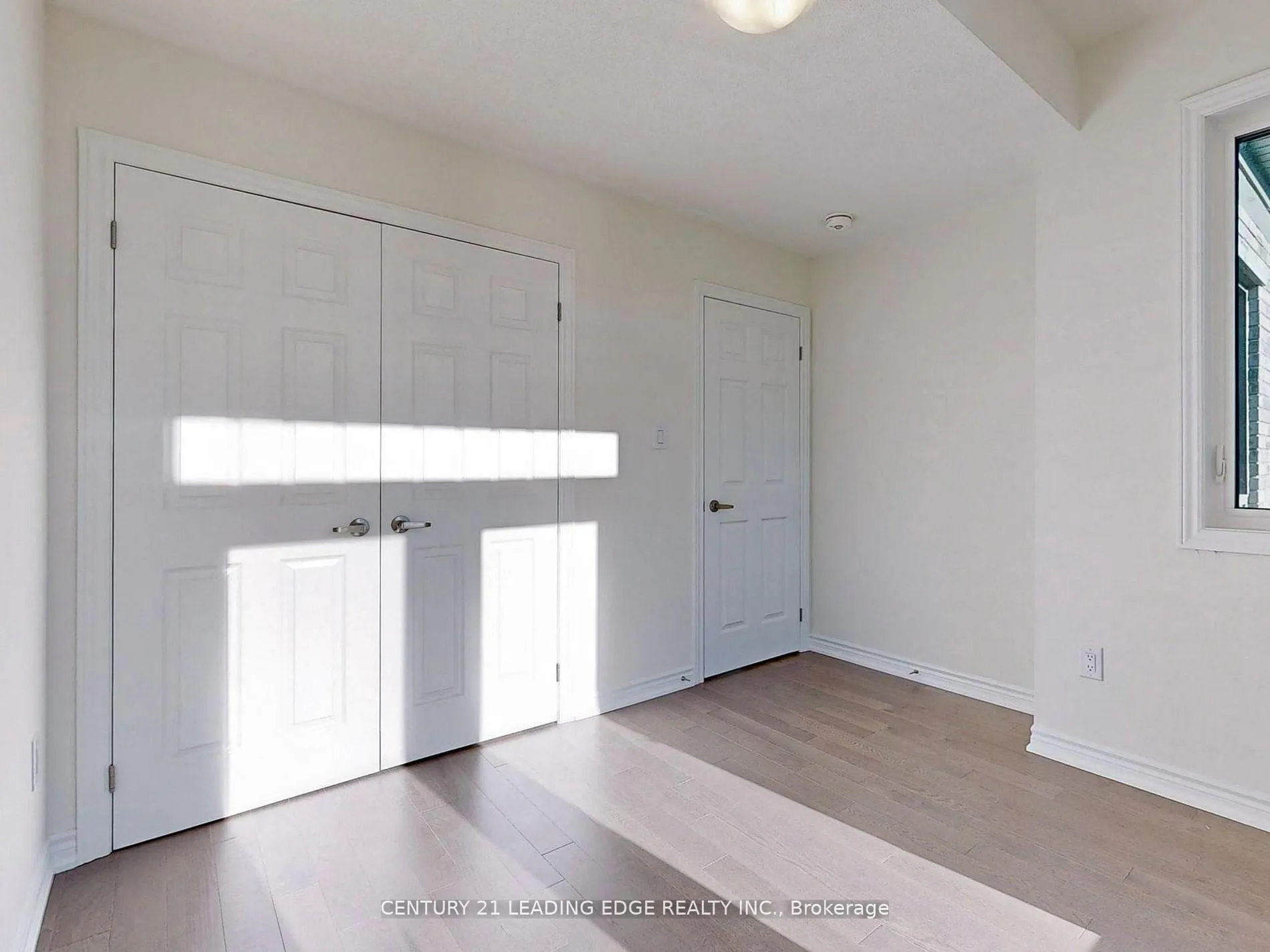 Photo 25 of 10 Thomas Frisby Jr Crescent, Markham, Victoria Square — HOMEH