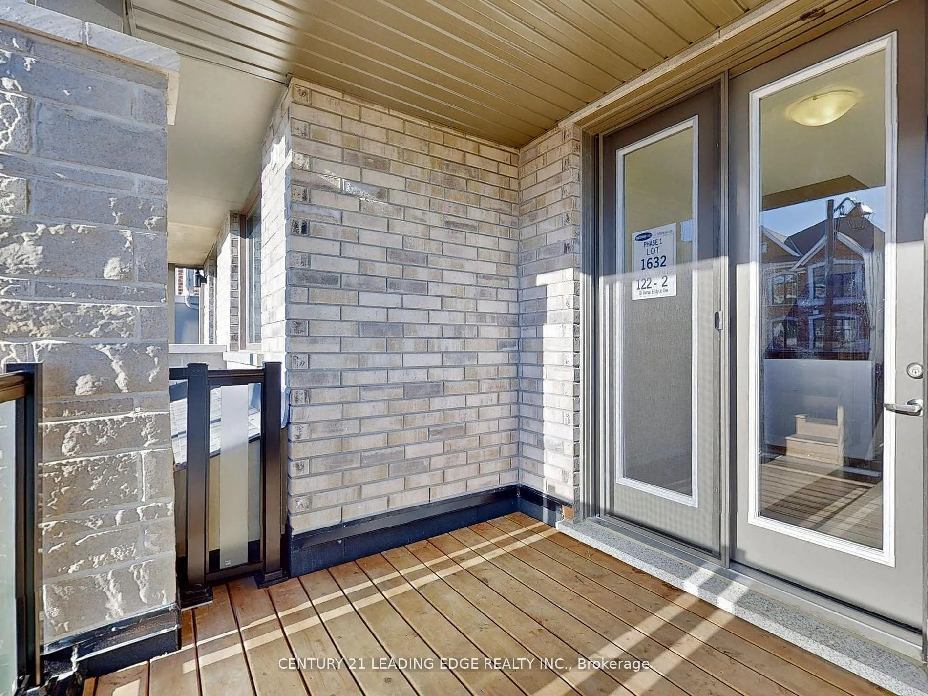 Photo 34 of 10 Thomas Frisby Jr Crescent, Markham, Victoria Square — HOMEH