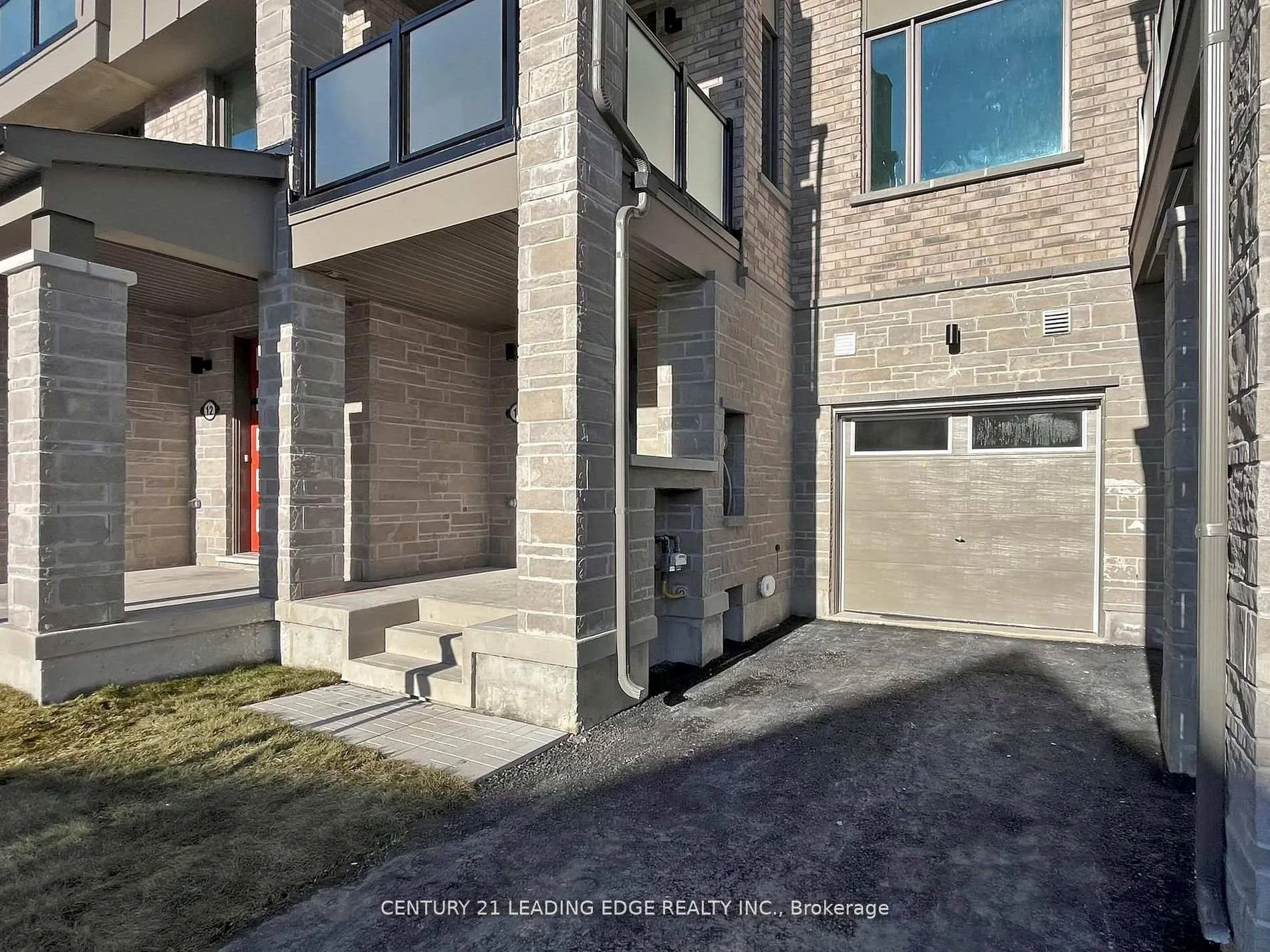 Photo 36 of 10 Thomas Frisby Jr Crescent, Markham, Victoria Square — HOMEH