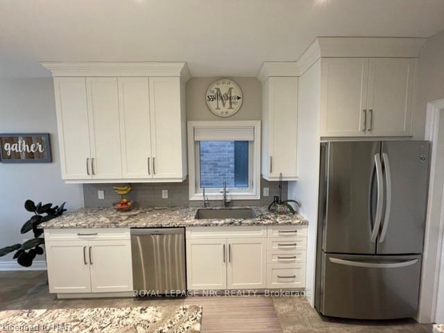 Photo 2 of 78 Mackenzie King Avenue, St. Catharines, Secord Woods — HOMEH