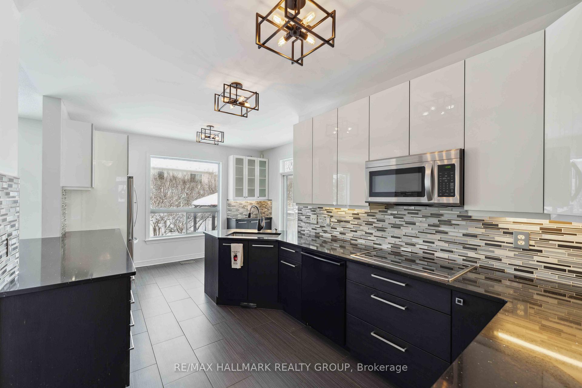 Photo 28 of 115 Kittiwake Drive S, Ottawa, Stittsville (North) — HOMEH