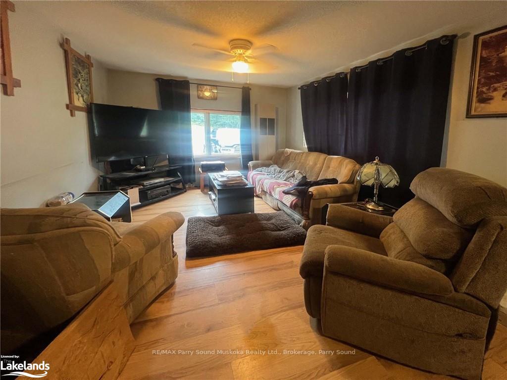 Photo 10 of 278 124, McDougall — HOMEH