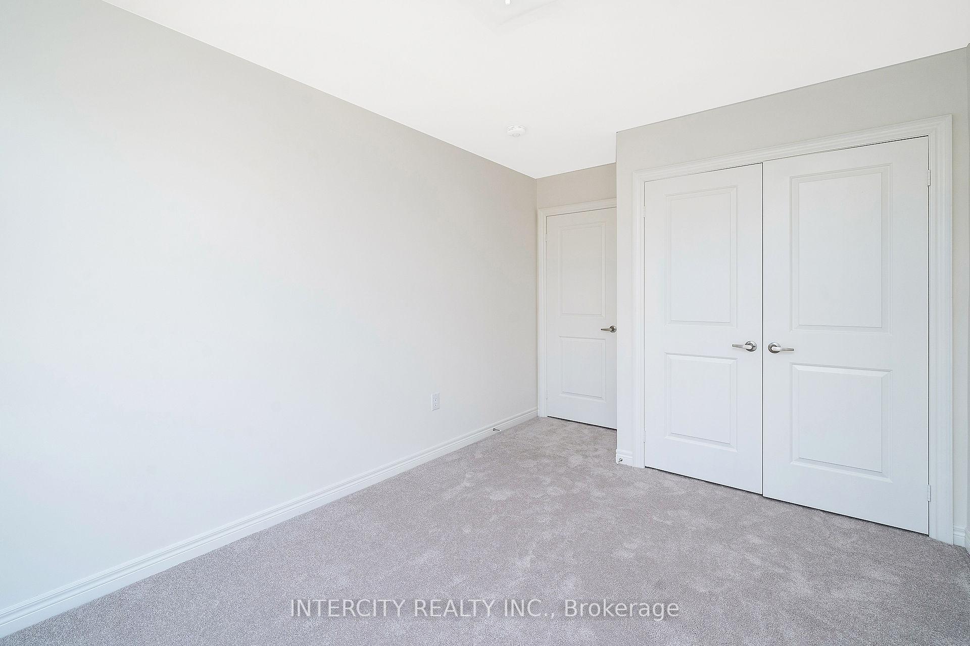 Photo 3 of Unit 38, 12 Queenpost Drive, Brampton, Credit Valley — HOMEH