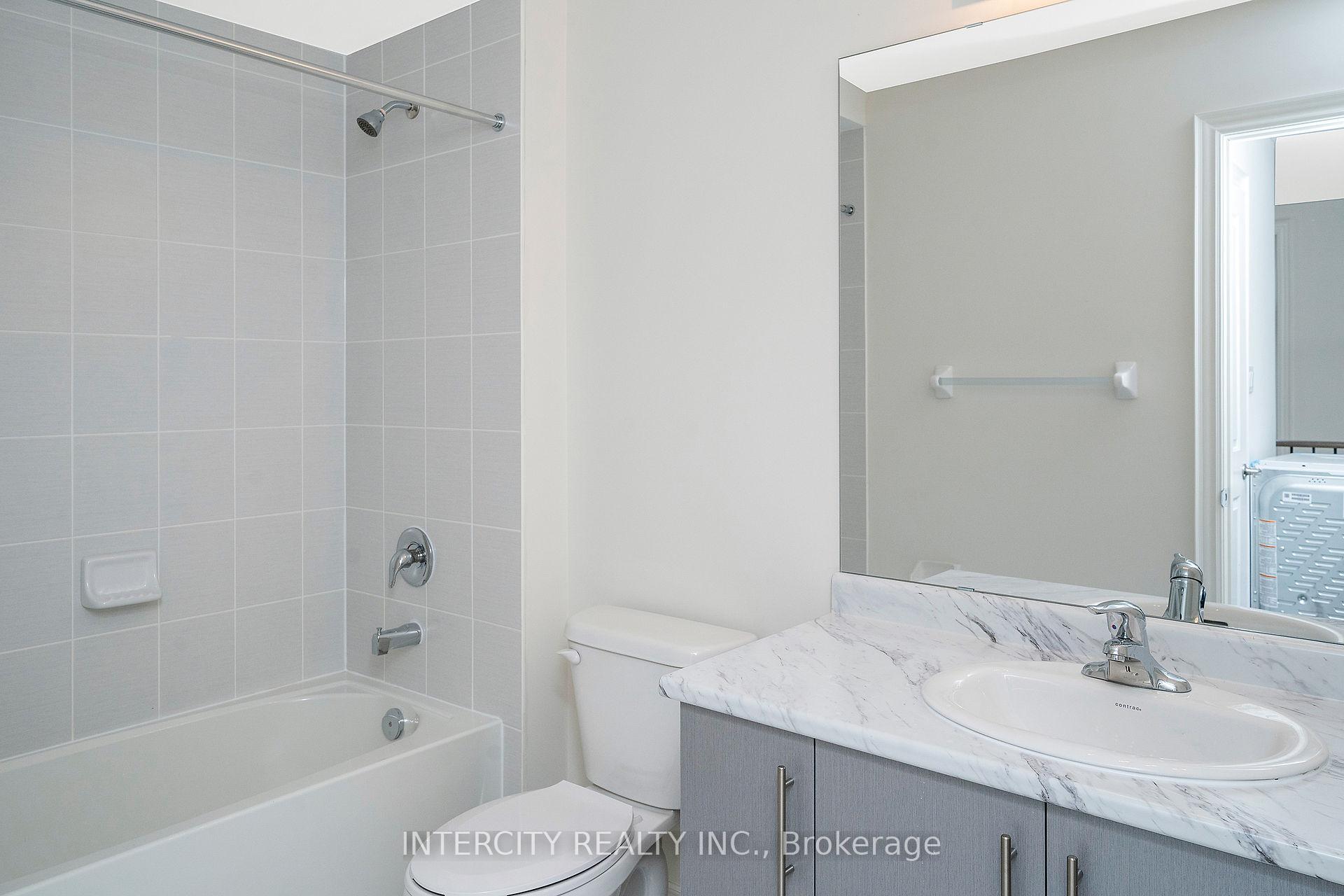 Photo 4 of Unit 38, 12 Queenpost Drive, Brampton, Credit Valley — HOMEH