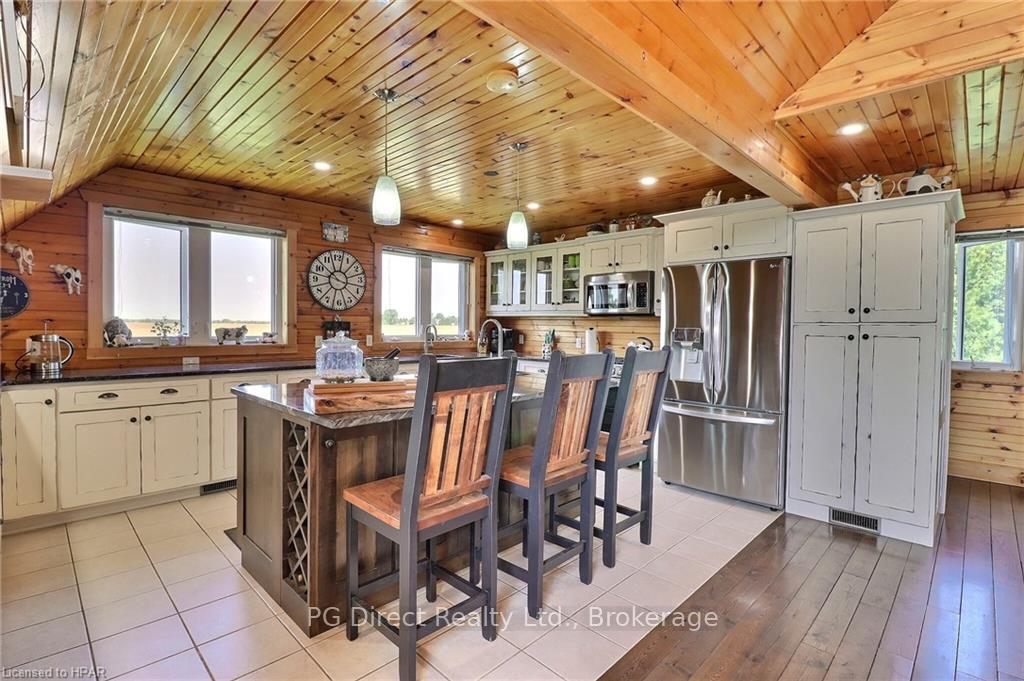 Photo 9 of 47283 Mapleton Line, Malahide, Rural Malahide — HOMEH
