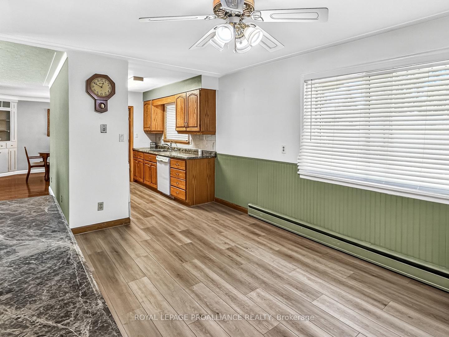 Photo 13 of 52 Stanley Park Drive, Belleville, Belleville Ward — HOMEH