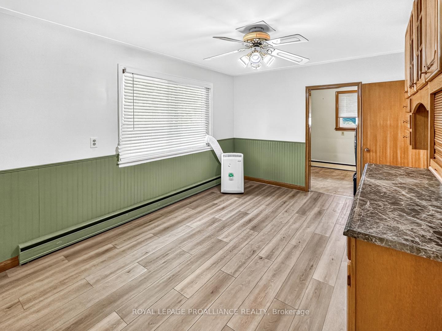 Photo 16 of 52 Stanley Park Drive, Belleville, Belleville Ward — HOMEH