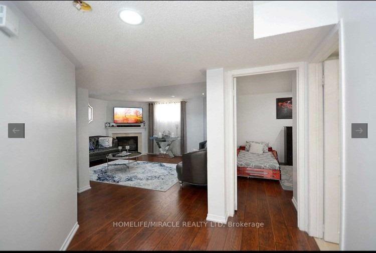 Photo 15 of 126 Edenbrook Hill Drive, Brampton, Fletcher's Meadow — HOMEH