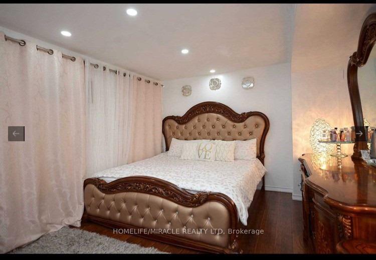 Photo 18 of 126 Edenbrook Hill Drive, Brampton, Fletcher's Meadow — HOMEH