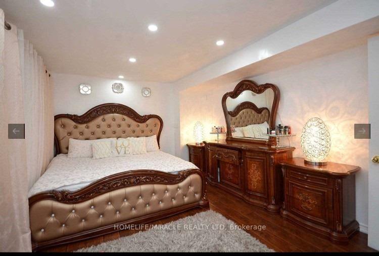 Photo 19 of 126 Edenbrook Hill Drive, Brampton, Fletcher's Meadow — HOMEH