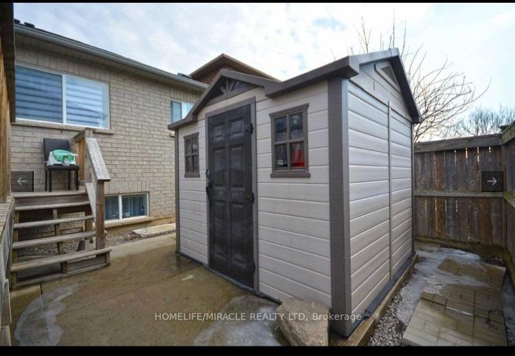 Photo 23 of 126 Edenbrook Hill Drive, Brampton, Fletcher's Meadow — HOMEH