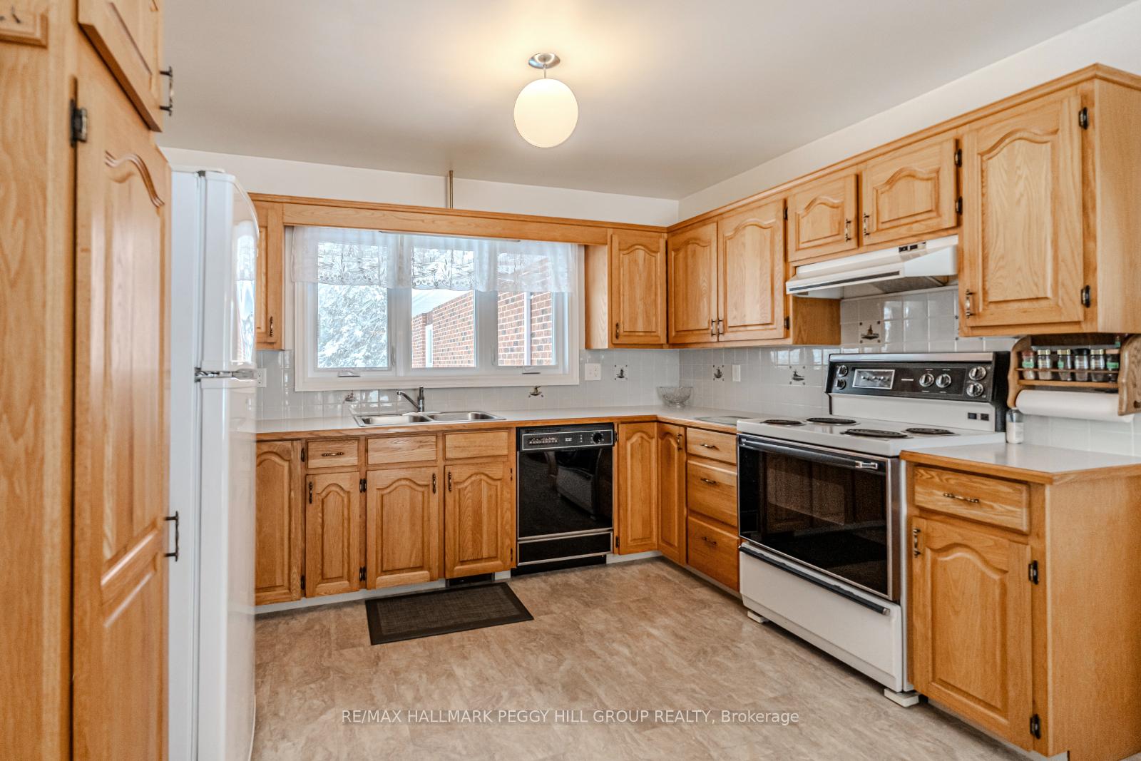 Photo 3 of 13 Davis Street, Machar — HOMEH
