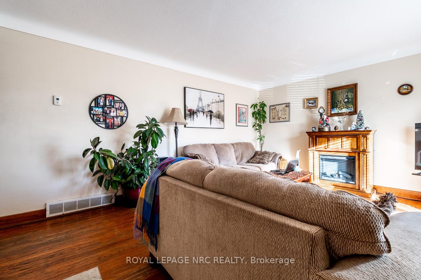 Photo 5 of 7 Ridgeview Avenue, St. Catharines, Carlton/Bunting — HOMEH