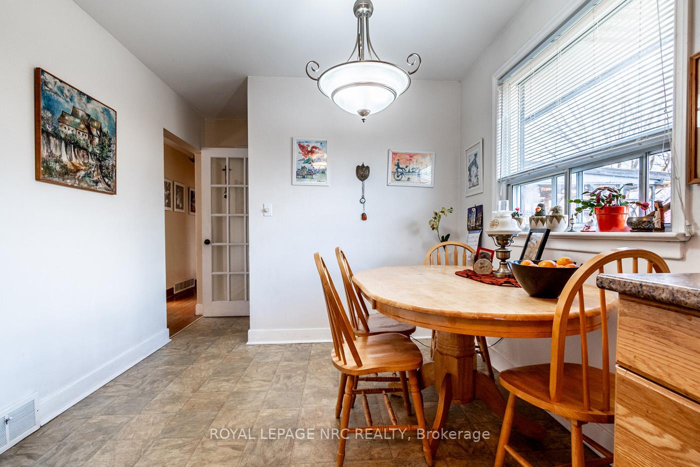 Photo 9 of 7 Ridgeview Avenue, St. Catharines, Carlton/Bunting — HOMEH