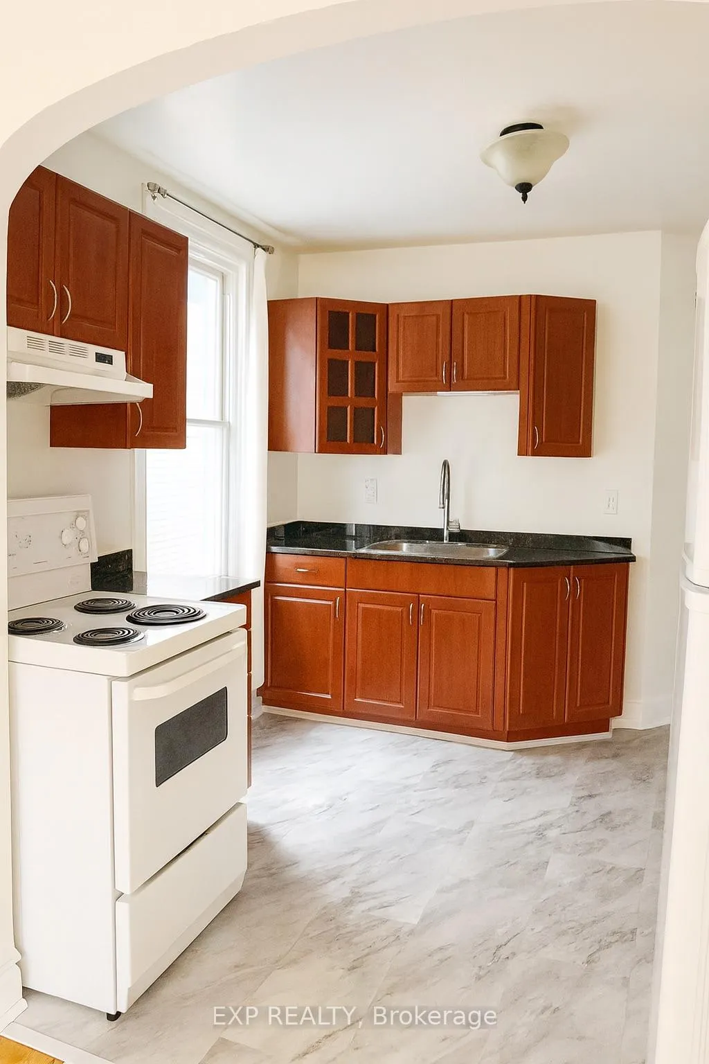Photo 21 of 446 Cambridge Street S, Ottawa, West Centre Town — HOMEH