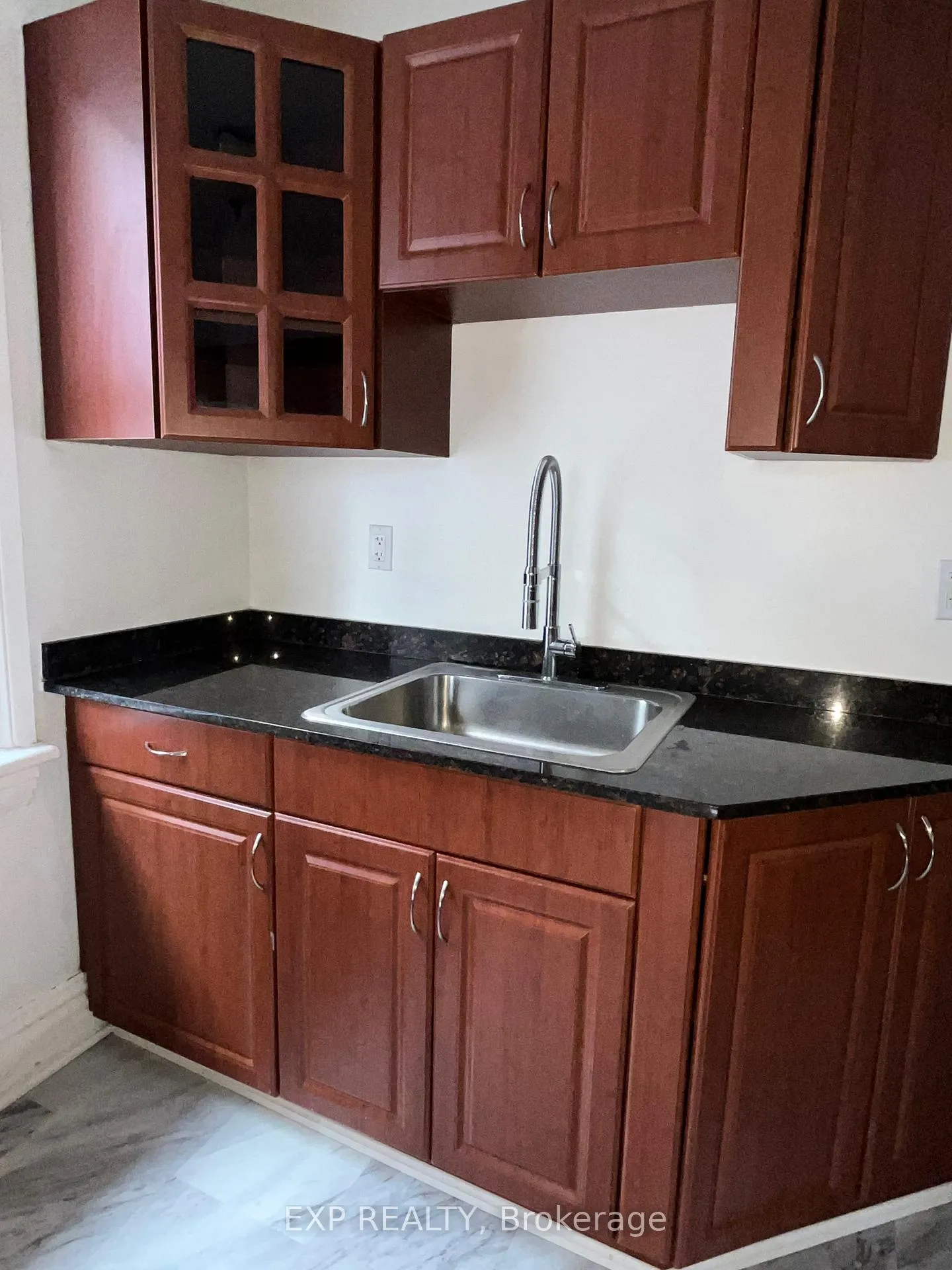 Photo 36 of 446 Cambridge Street S, Ottawa, West Centre Town — HOMEH