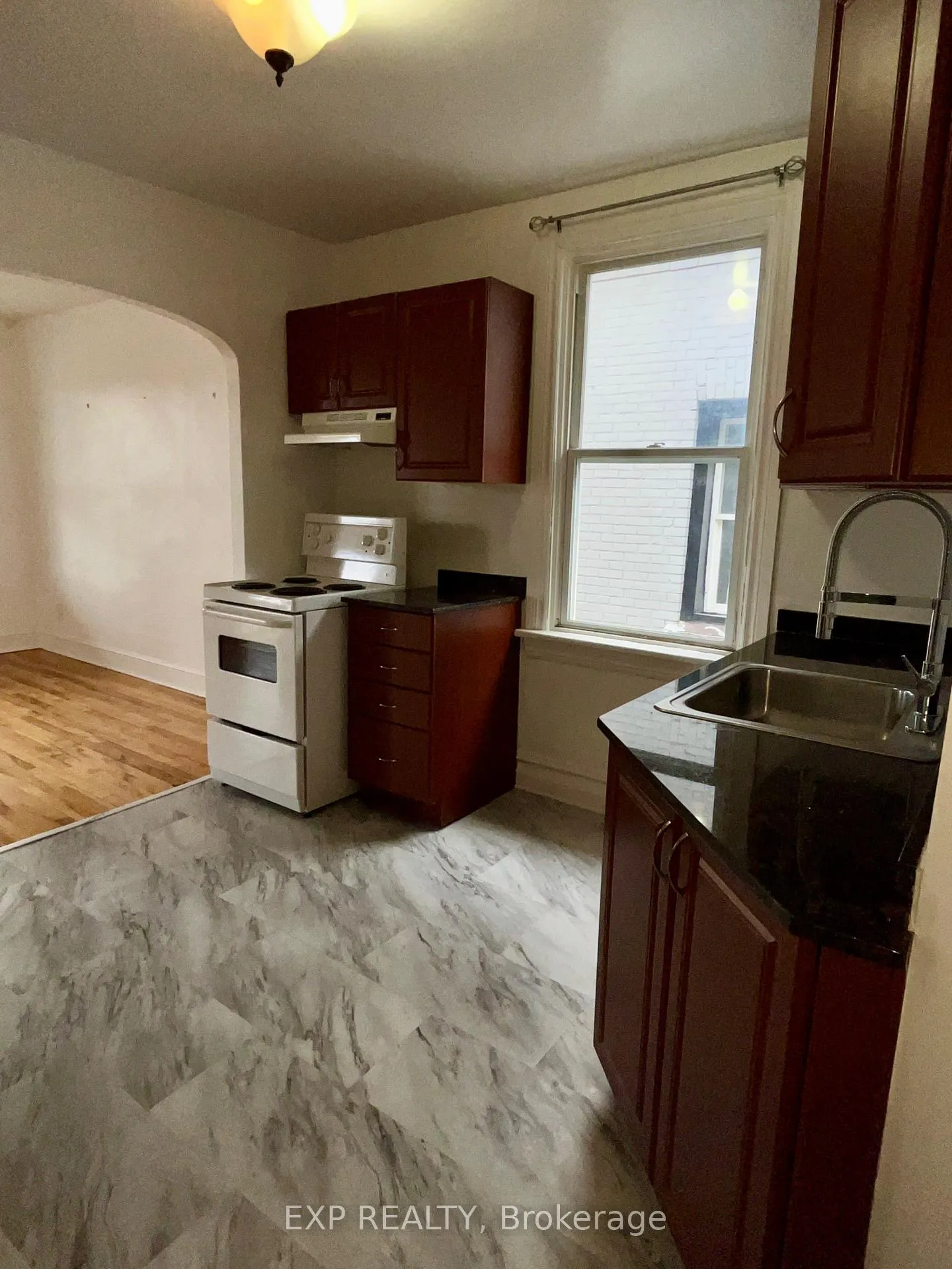 Photo 42 of 446 Cambridge Street S, Ottawa, West Centre Town — HOMEH