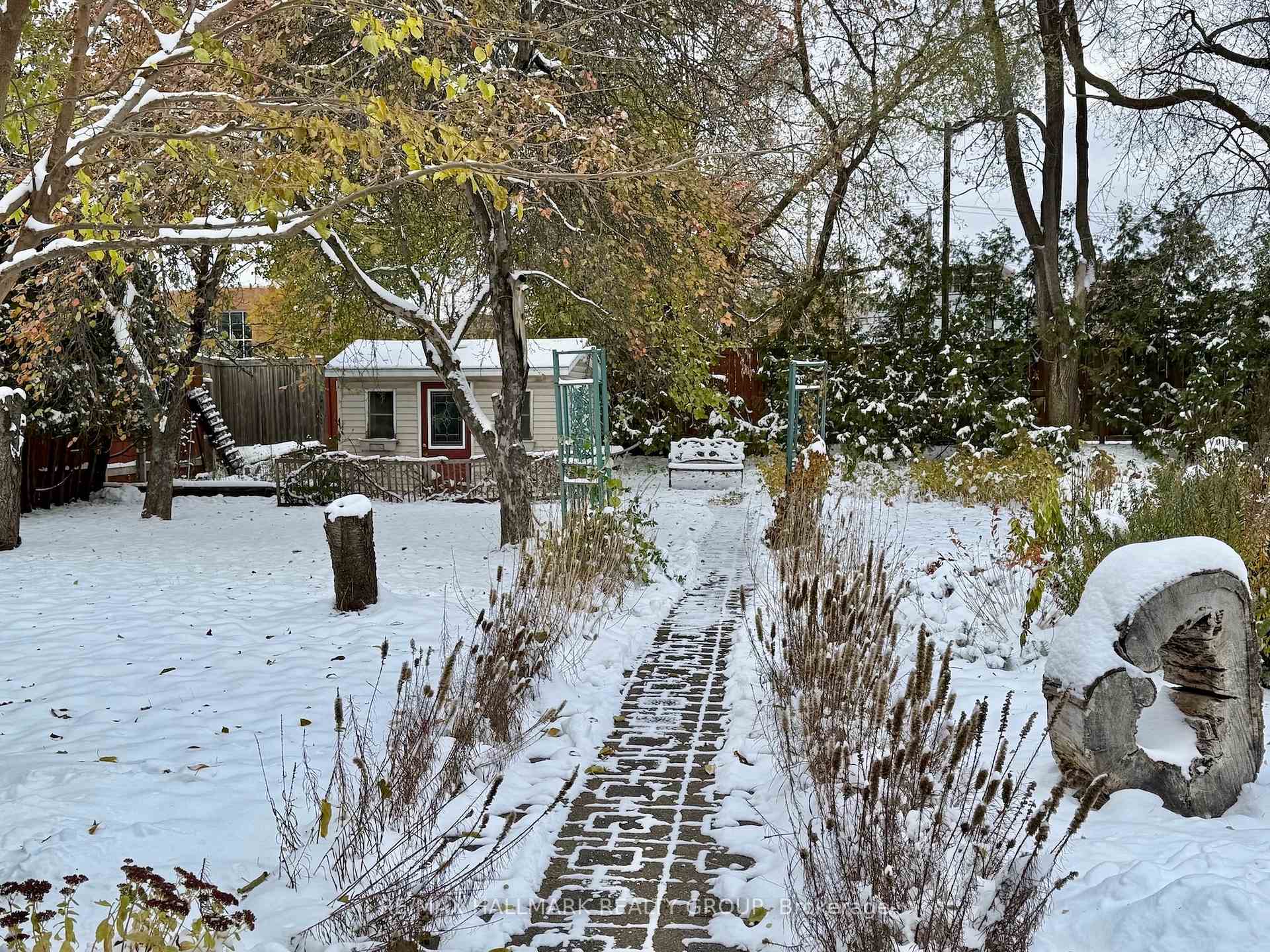 Photo 34 of 18 Kerry Crescent, Ottawa, City View/Skyline/Fisher Heights/Parkwood Hills — HOMEH