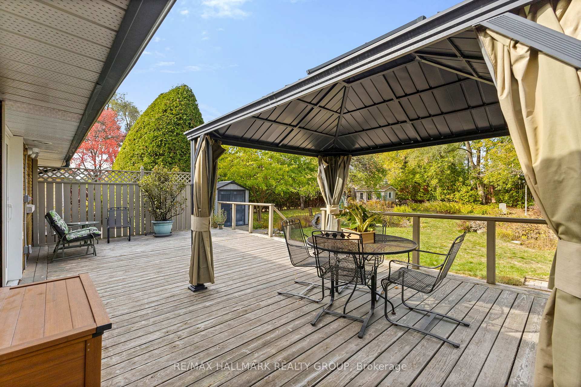 Photo 42 of 18 Kerry Crescent, Ottawa, City View/Skyline/Fisher Heights/Parkwood Hills — HOMEH