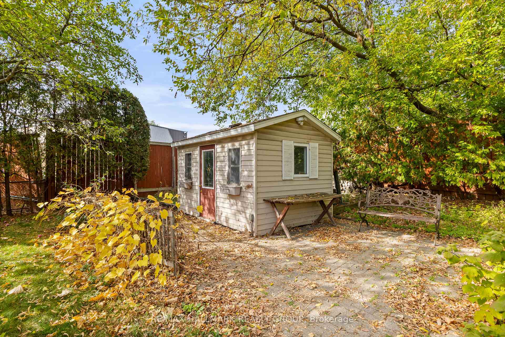Photo 43 of 18 Kerry Crescent, Ottawa, City View/Skyline/Fisher Heights/Parkwood Hills — HOMEH