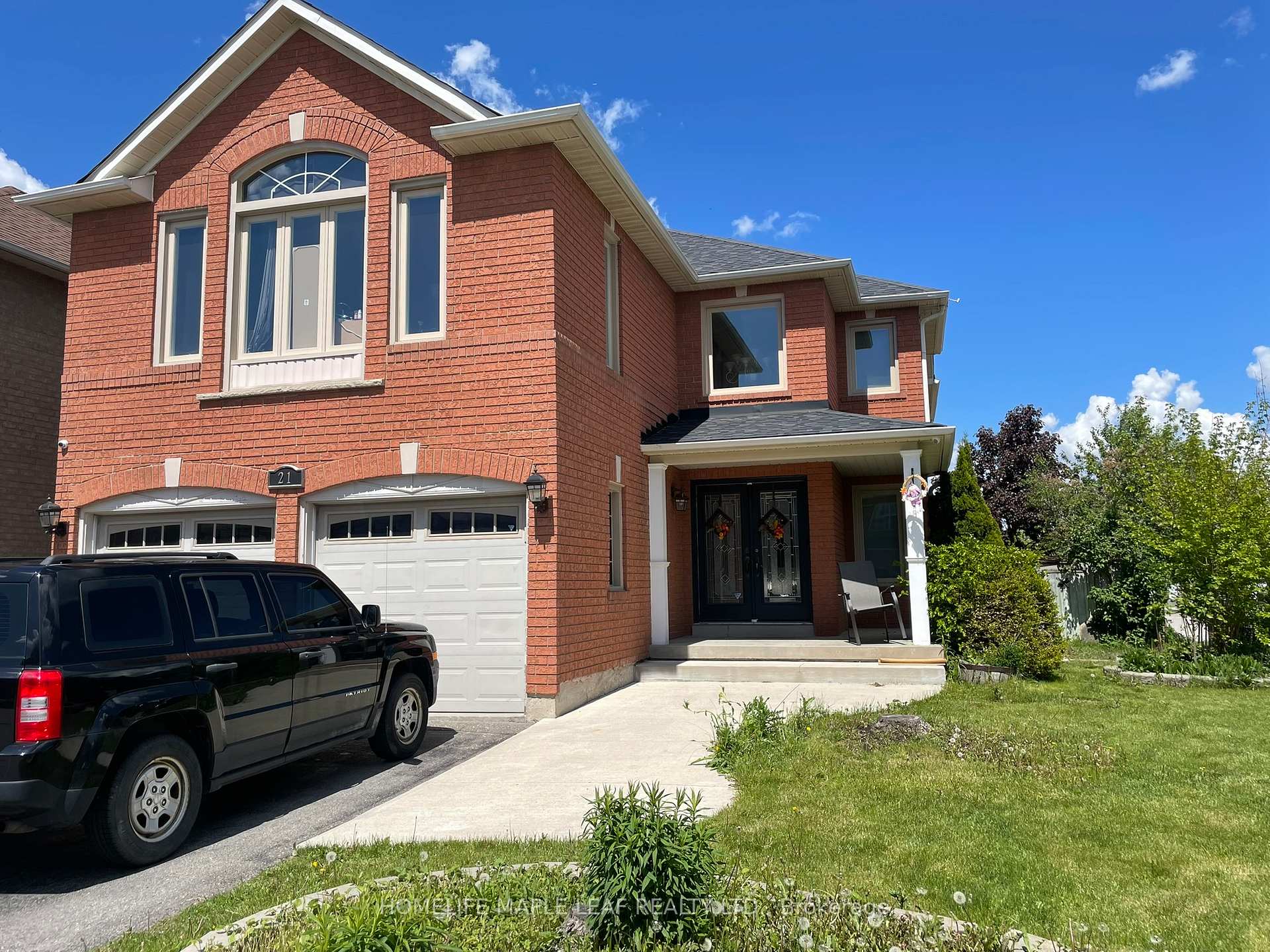 Photo 1 of 21 Baccarat Crescent, Brampton, Snelgrove — HOMEH
