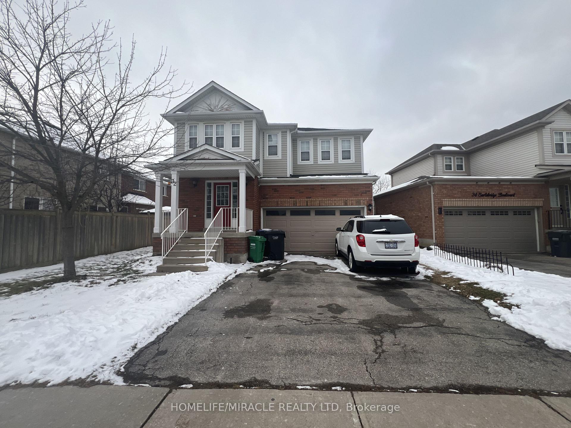 Photo 1 of Unit Upper, 32 Earlsbridge Boulevard, Brampton, Fletcher's Meadow — HOMEH