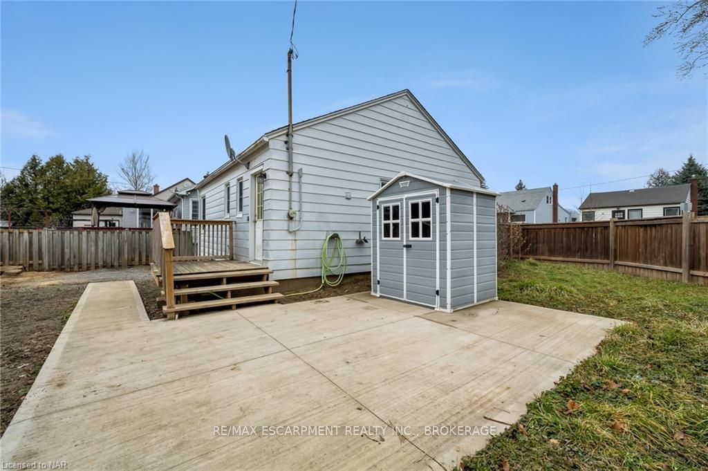 Photo 20 of 15 Shakespeare Avenue, St. Catharines, Haig — HOMEH