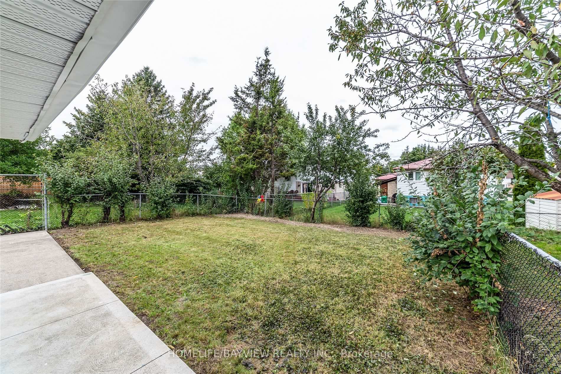 Photo 14 of 8 Graymar Road, Brampton, Northgate — HOMEH