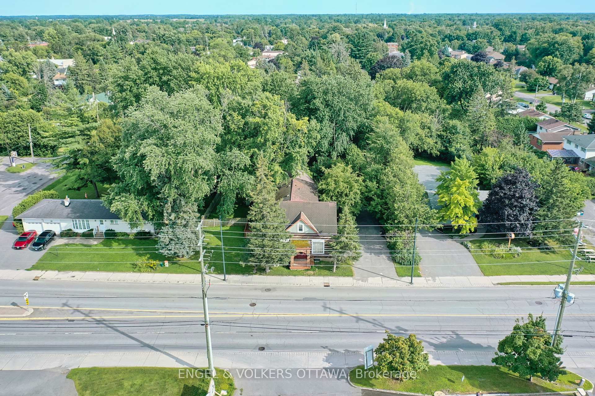 Photo 1 of 6172 Perth Street, Ottawa, Richmond — HOMEH