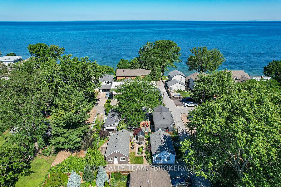 Photo 3 of 5 Abbey Avenue, St. Catharines, Port Dalhousie — HOMEH