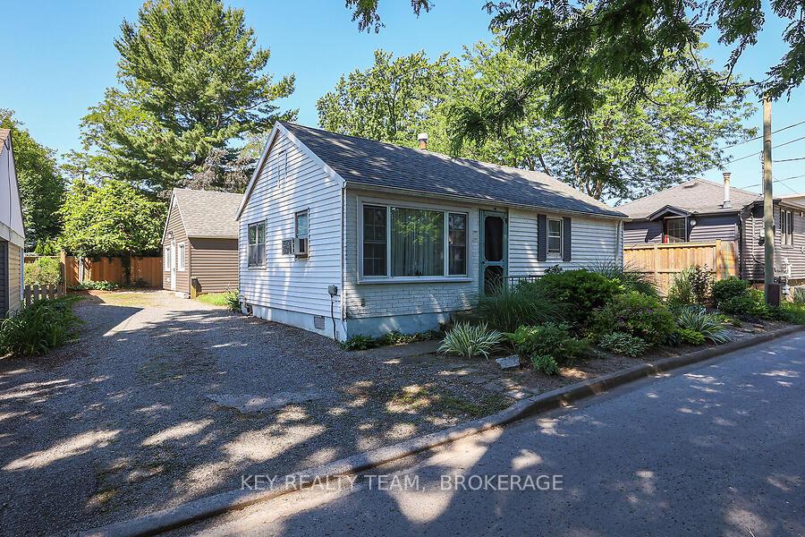 Photo 5 of 5 Abbey Avenue, St. Catharines, Port Dalhousie — HOMEH