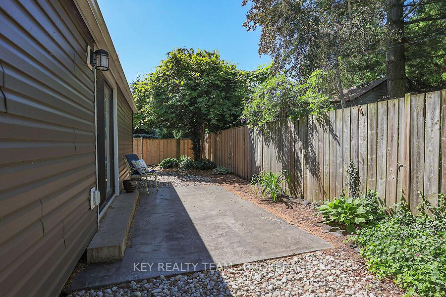 Photo 12 of 5 Abbey Avenue, St. Catharines, Port Dalhousie — HOMEH