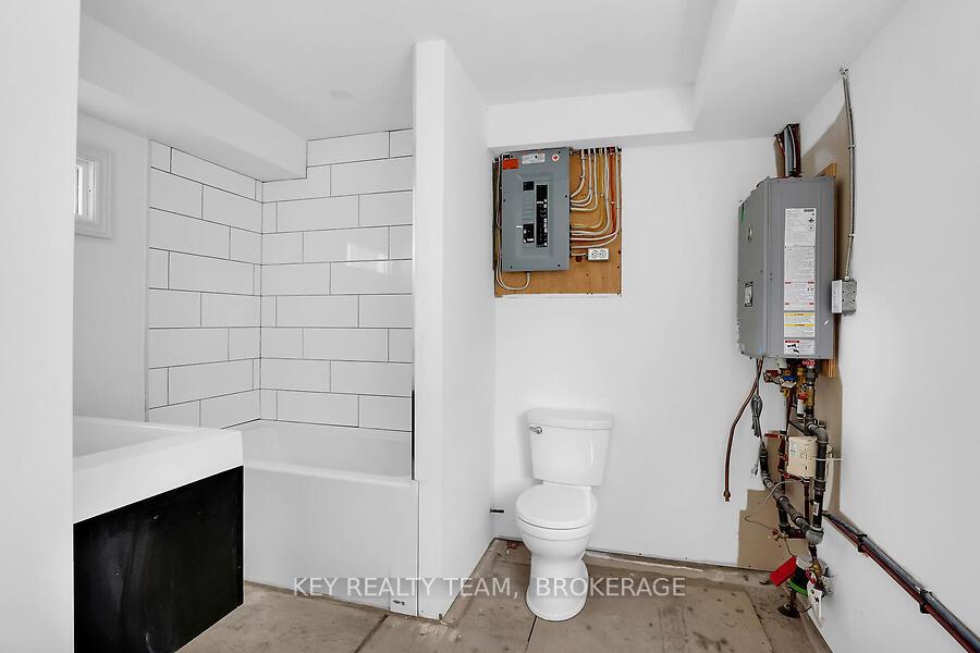 Photo 23 of 5 Abbey Avenue, St. Catharines, Port Dalhousie — HOMEH