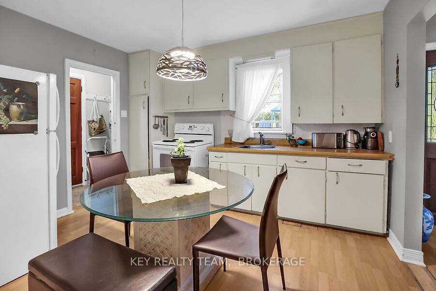 Photo 31 of 5 Abbey Avenue, St. Catharines, Port Dalhousie — HOMEH