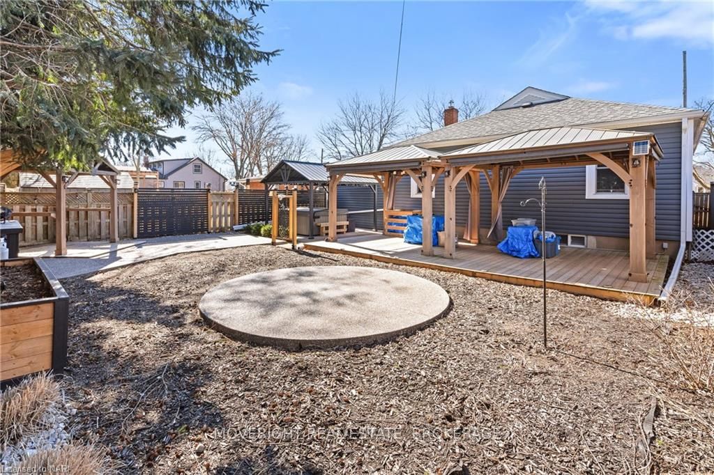 Photo 72 of 82 Mildred Avenue, St. Catharines, Haig — HOMEH