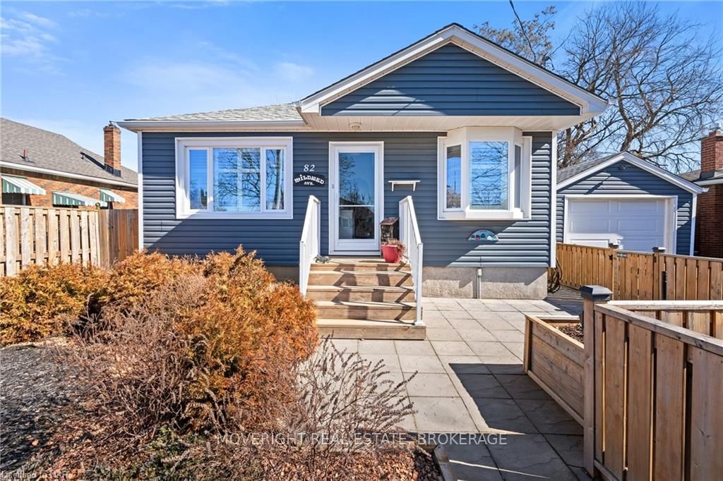 Photo 2 of 82 Mildred Avenue, St. Catharines, Haig — HOMEH