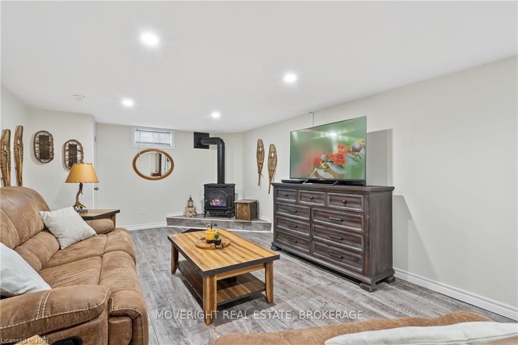 Photo 43 of 82 Mildred Avenue, St. Catharines, Haig — HOMEH