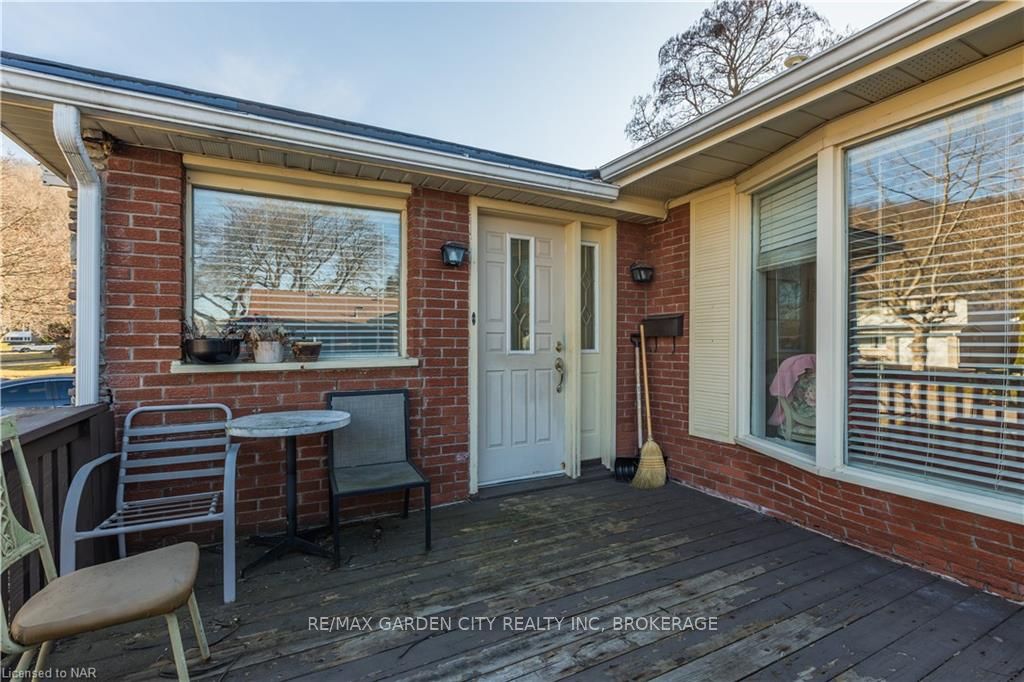 Photo 4 of 4 Brian Avenue, St. Catharines, Glendale/Glenridge — HOMEH