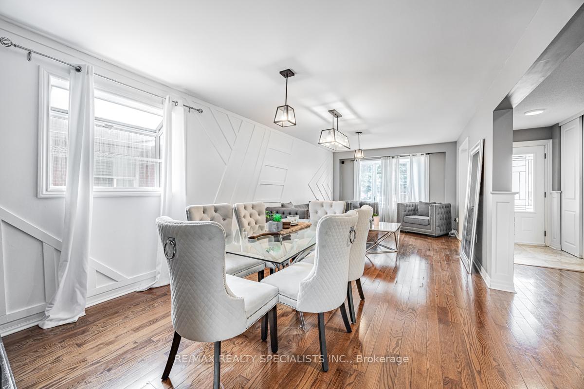 Photo 5 of Unit Main & 2ND, 18 Ivybridge Drive, Brampton, Madoc — HOMEH