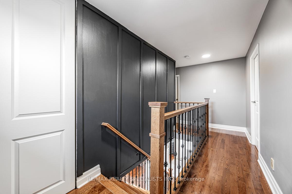 Photo 16 of Unit Main & 2ND, 18 Ivybridge Drive, Brampton, Madoc — HOMEH