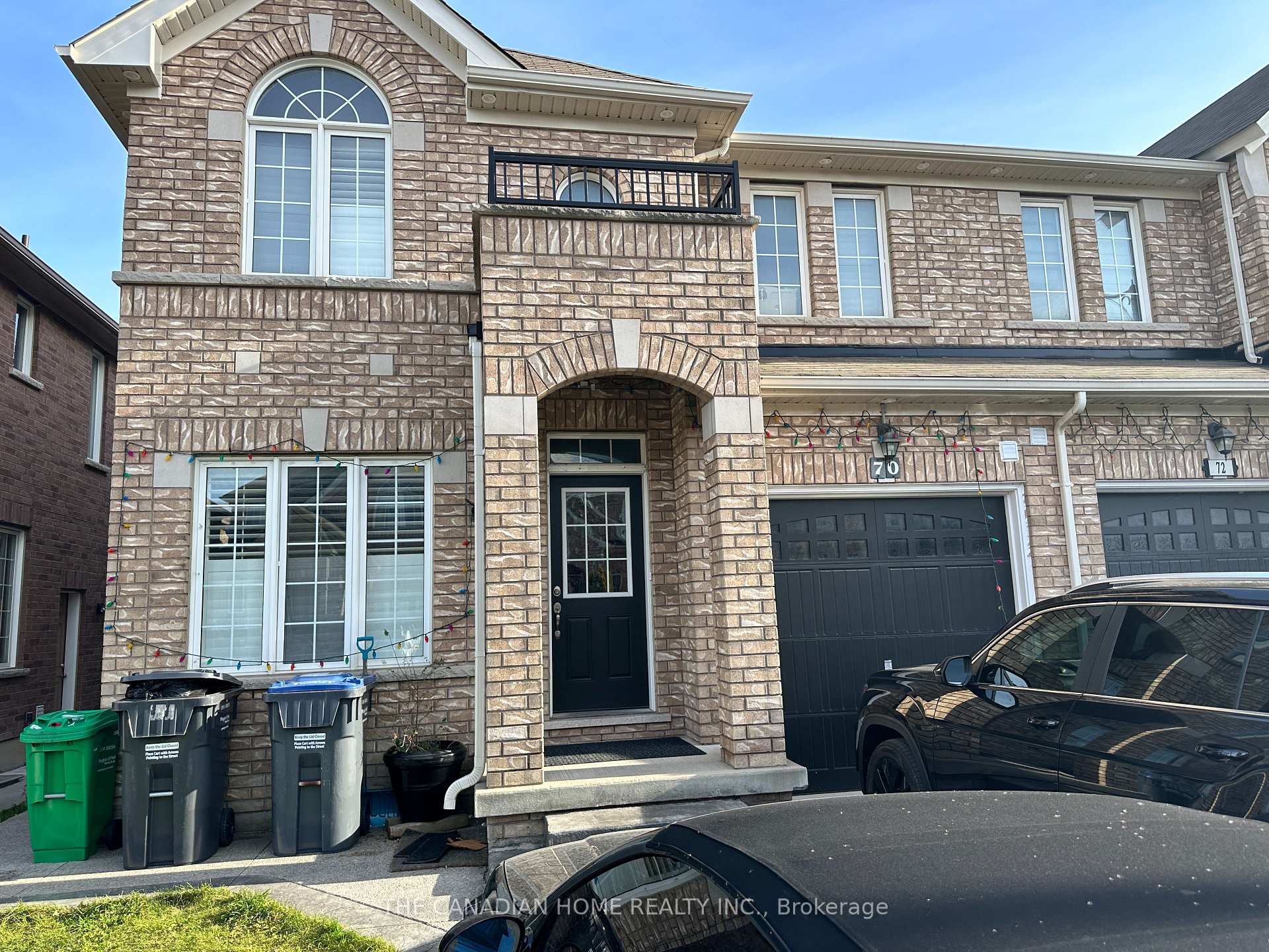 Front of 70 Country Ridge Court