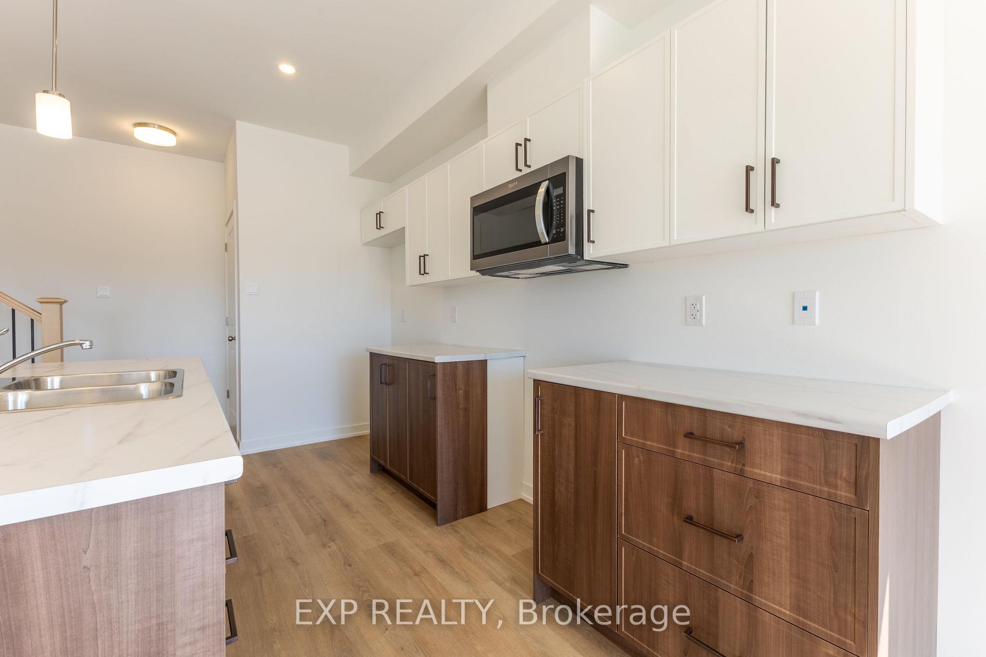 Photo 11 of 1218 Cope Drive, Ottawa, Stittsville (South) — HOMEH