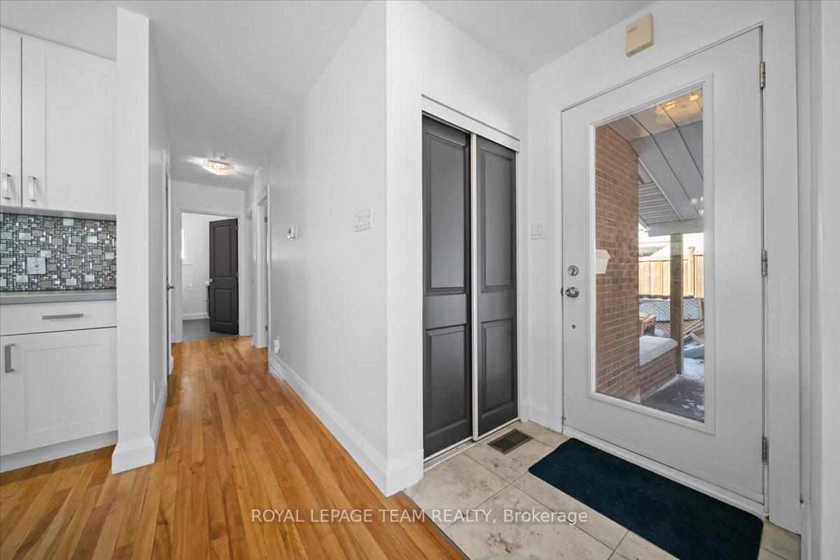 Photo 2 of Unit A, 2226 Tawney Road, Ottawa, Hawthorne Meadows — HOMEH
