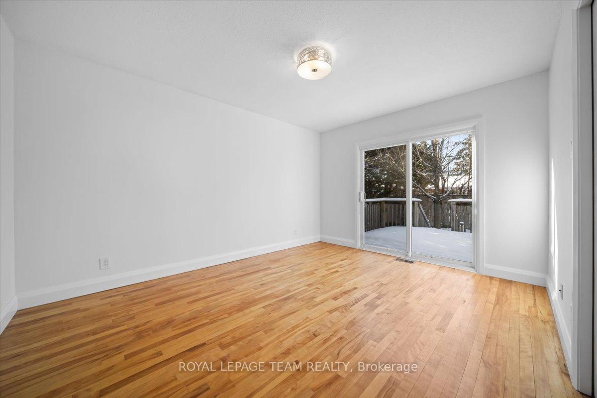Photo 24 of Unit A, 2226 Tawney Road, Ottawa, Hawthorne Meadows — HOMEH